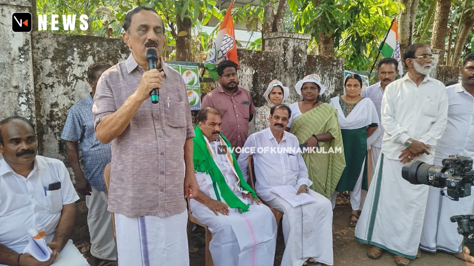യു.ഡി.എഫ്‌ സ്ഥാനാർഥി പി.റ്റി അജയ് മോഹന്റെ ചൊവ്വന്നൂർ മണ്ഡലത്തിലെ വാഹന പ്രചരണ പരിപാടി ടി.വി ചന്ദ്രമോഹൻ ഉദ്ഘാടനം ചെയ്തു.